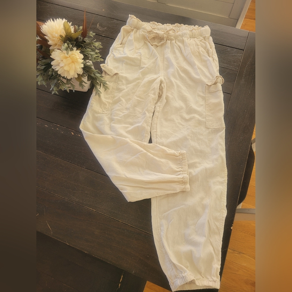 Aerie Cream Elastic Waist Pants - Size Small